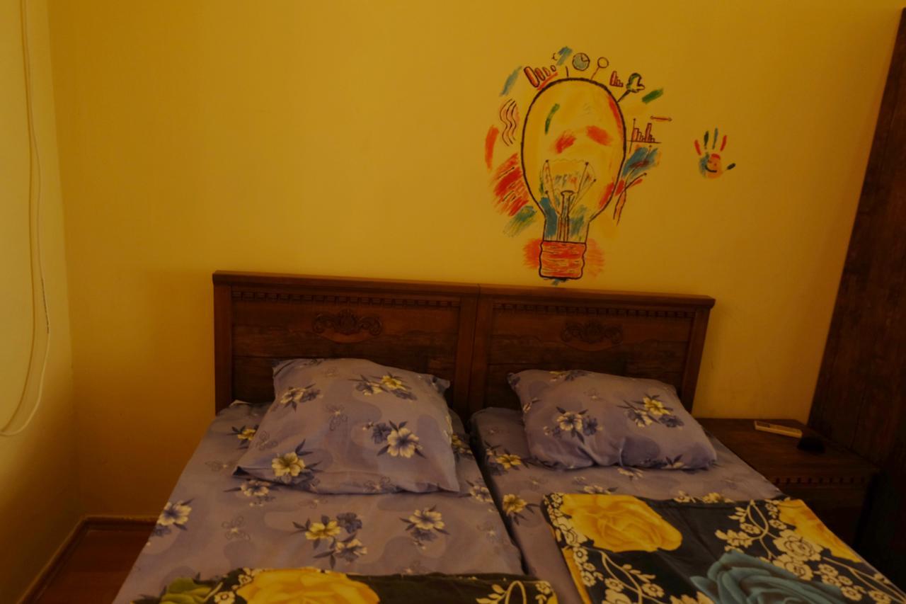 באקו Hostel 124 מראה חיצוני תמונה